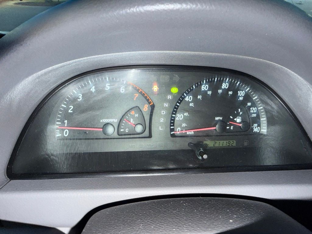 2004 Toyota Camry LE