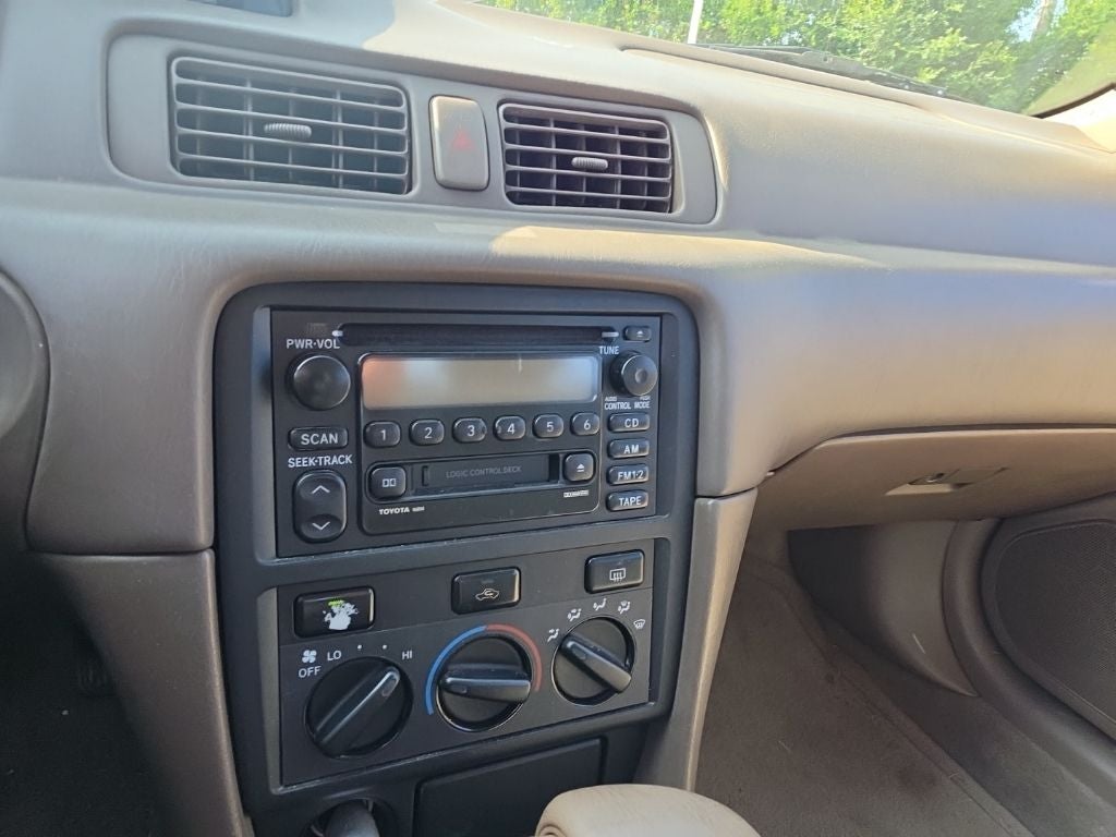 2000 Toyota Camry CE