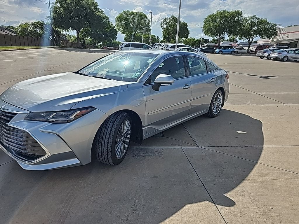 2020 Toyota Avalon Hybrid Limited