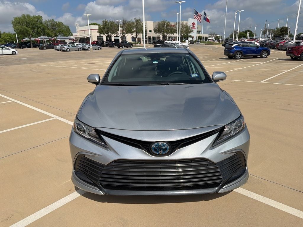 2021 Toyota Camry Hybrid LE