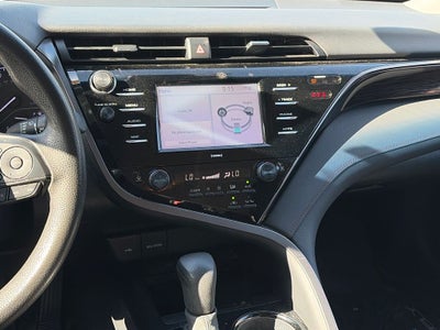 2020 Toyota Camry Hybrid LE