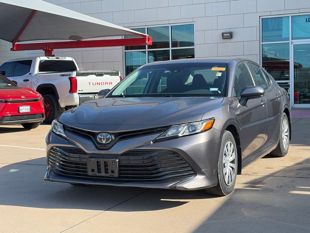 2020 Toyota Camry Hybrid LE