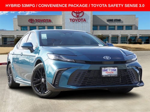 2025 Toyota Camry SE