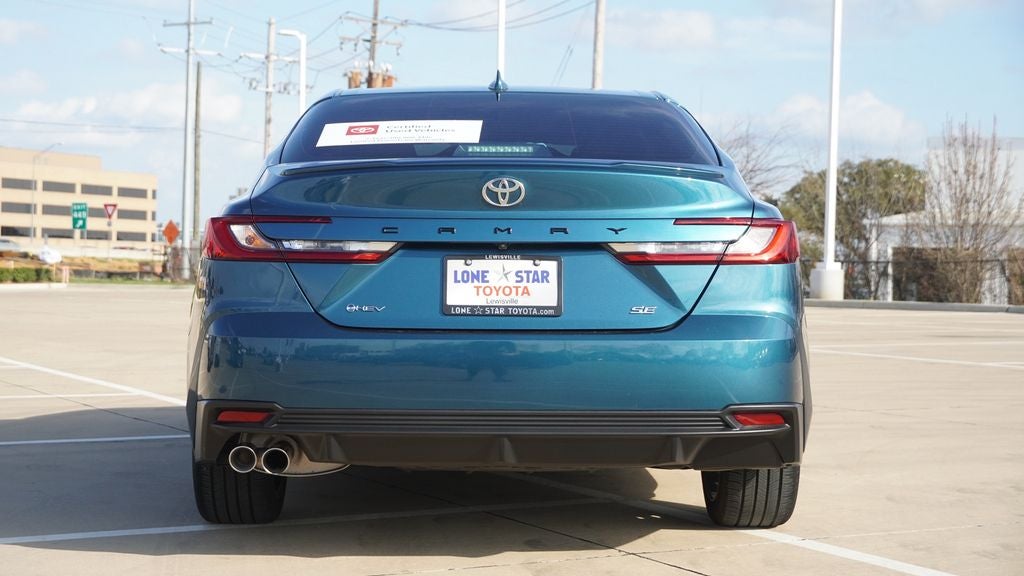 2025 Toyota Camry SE