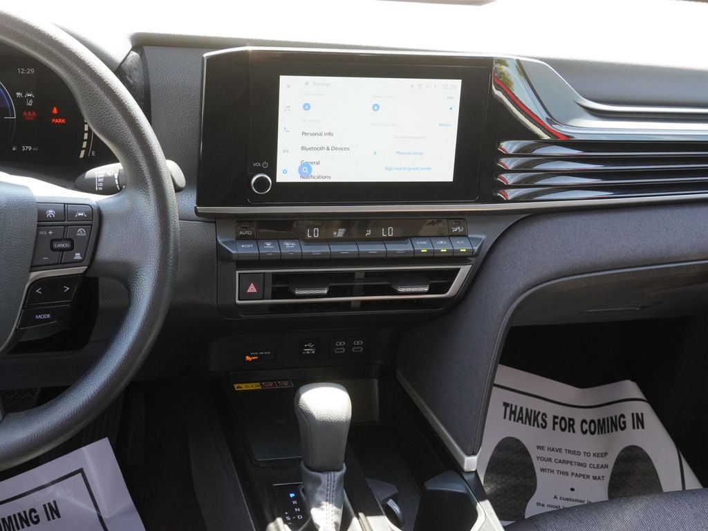 2025 Toyota Camry LE