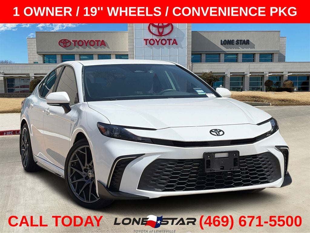 2025 Toyota Camry SE