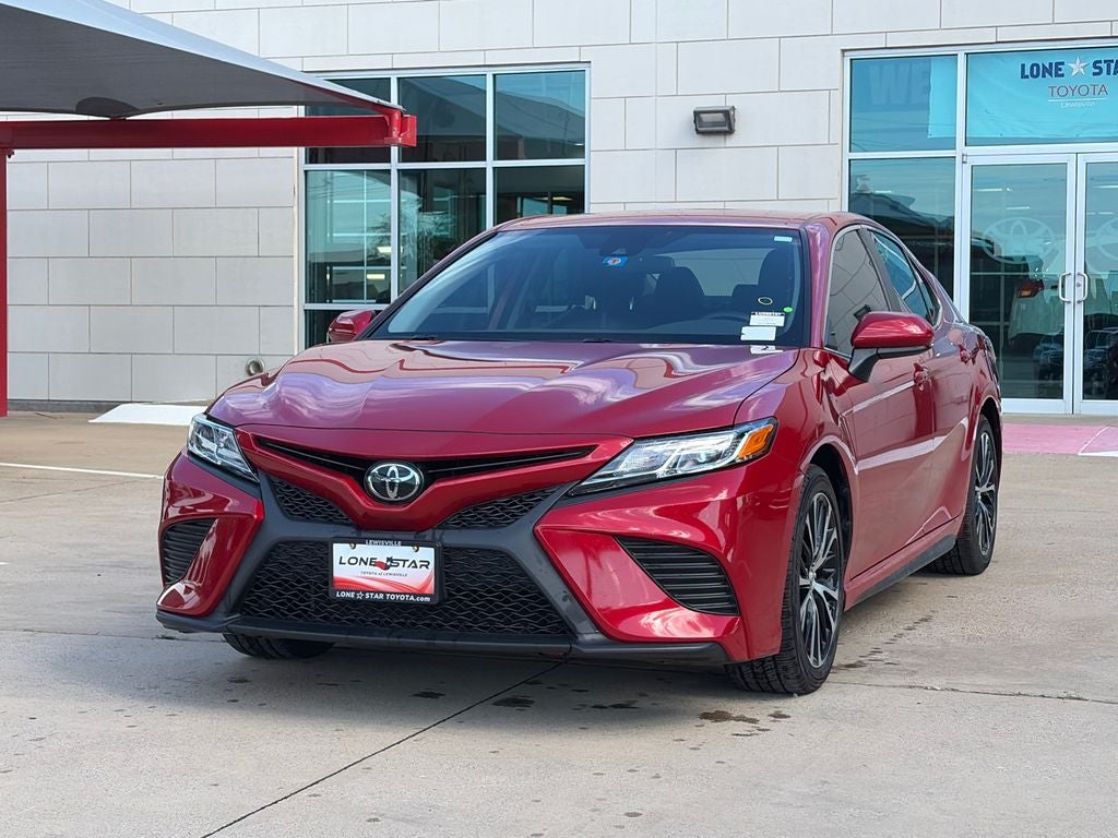 2020 Toyota Camry SE