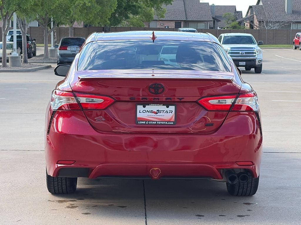 2020 Toyota Camry SE