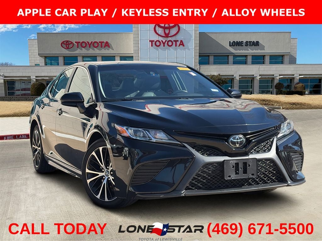 2020 Toyota Camry SE