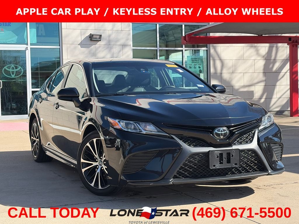 2020 Toyota Camry SE