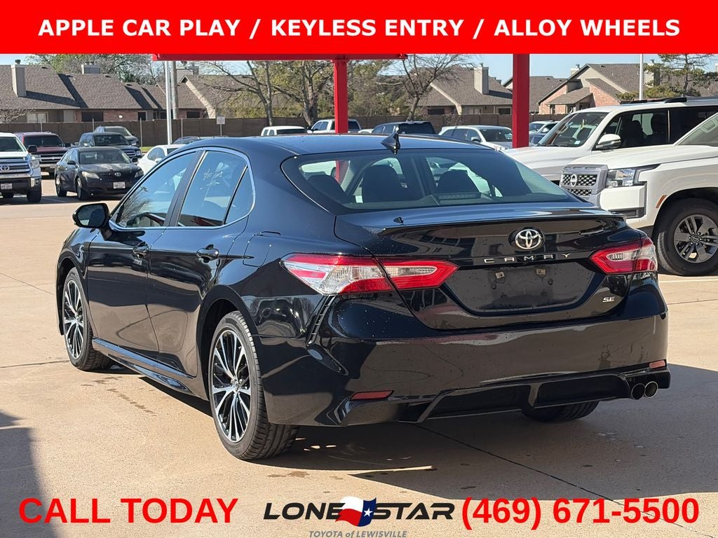 2020 Toyota Camry SE