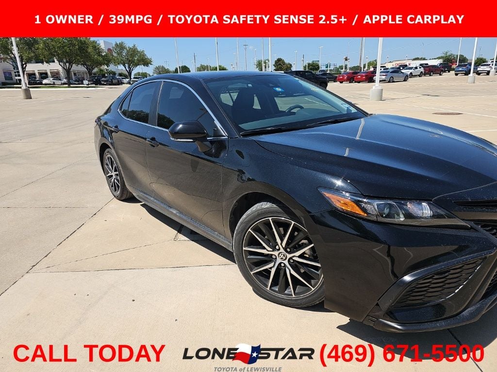 2024 Toyota Camry SE