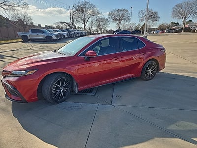 2024 Toyota Camry SE