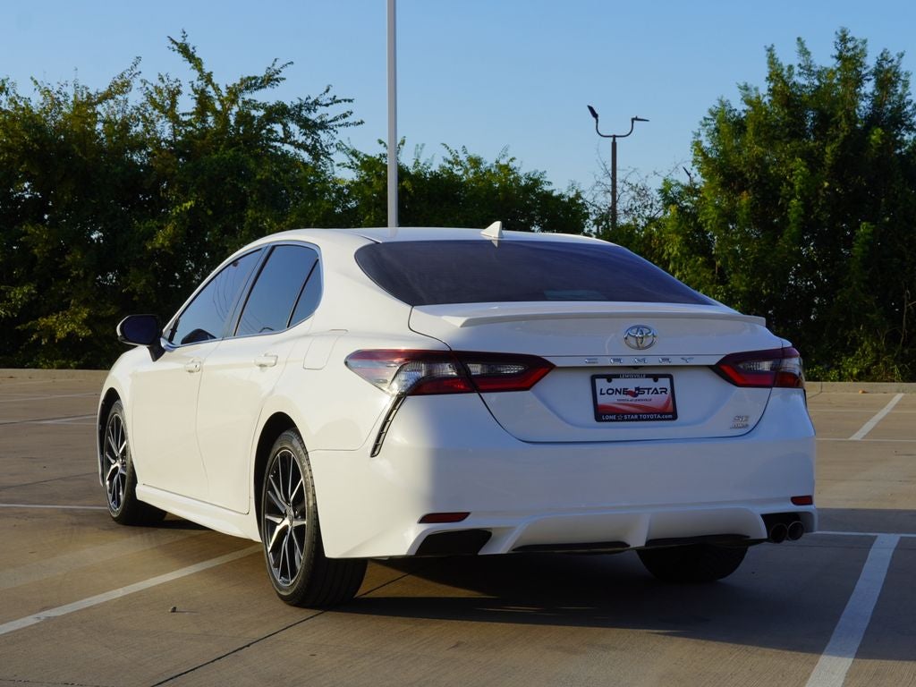 2024 Toyota Camry SE