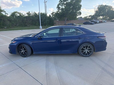 2024 Toyota Camry SE