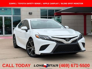 2020 Toyota Camry SE