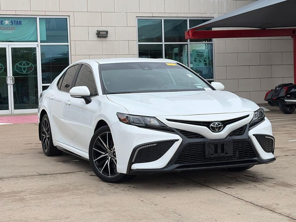 2023 Toyota Camry SE