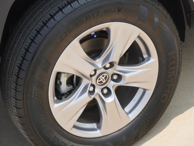 2024 Toyota RAV4 Hybrid LE