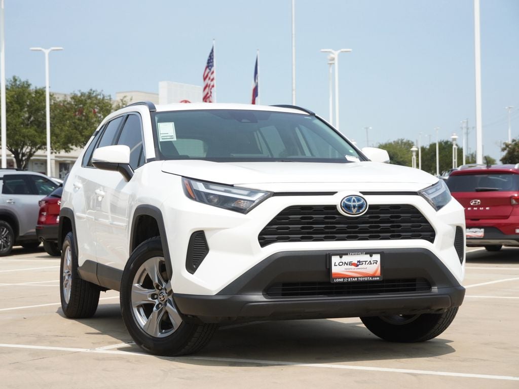 2024 Toyota RAV4 Hybrid LE