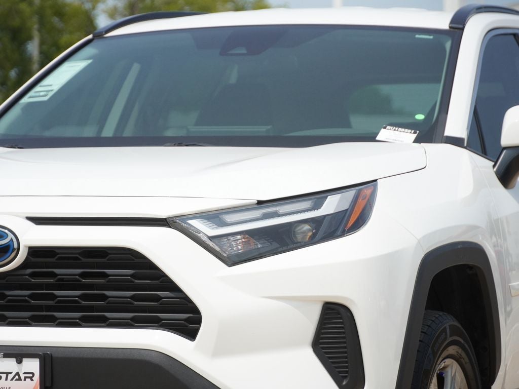 2024 Toyota RAV4 Hybrid LE