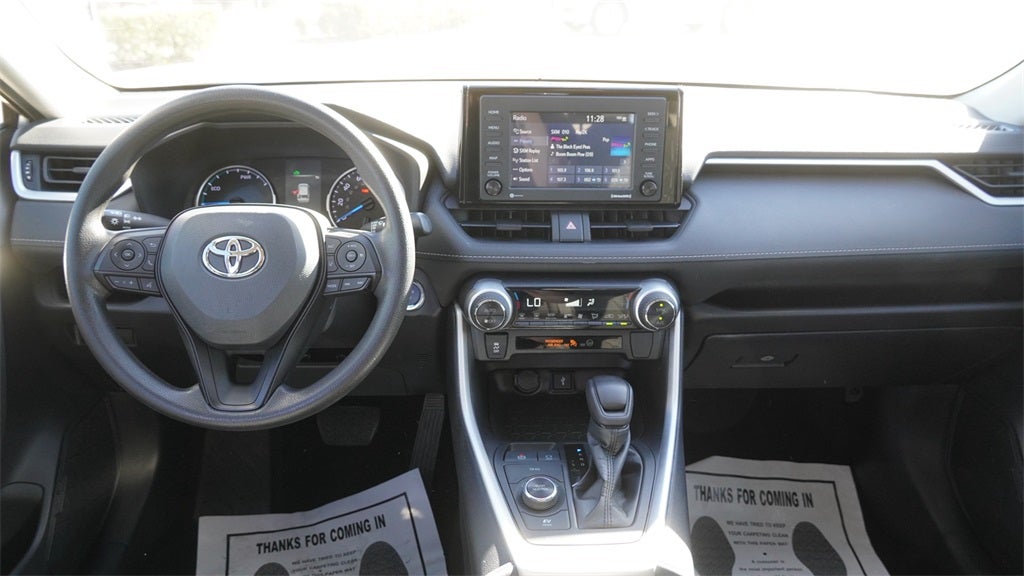 2022 Toyota RAV4 Hybrid XLE