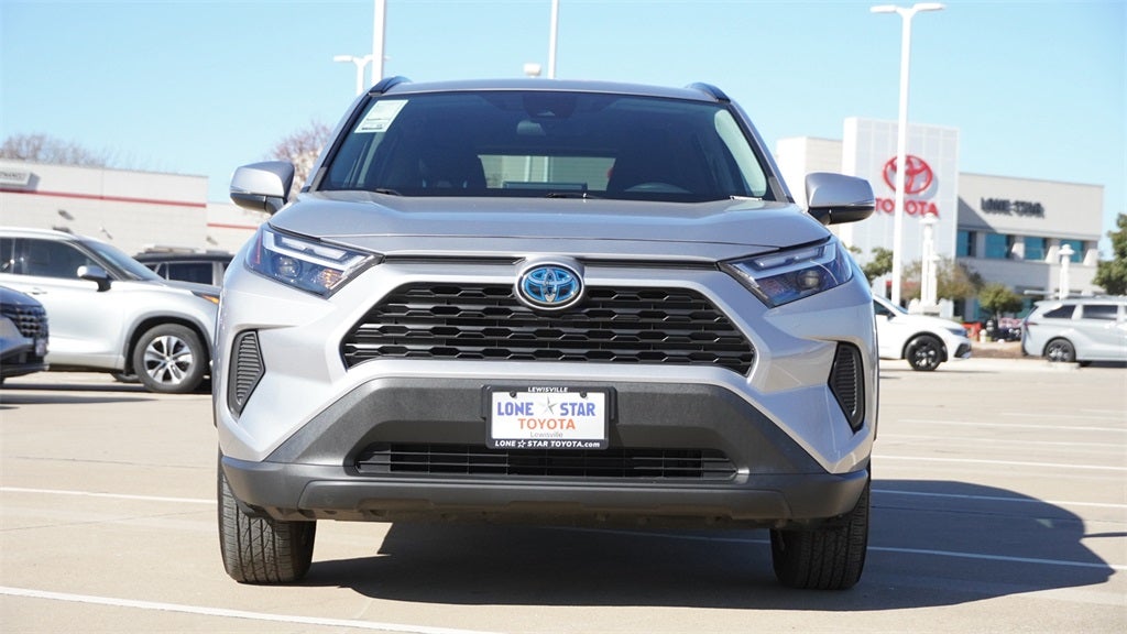 2022 Toyota RAV4 Hybrid XLE