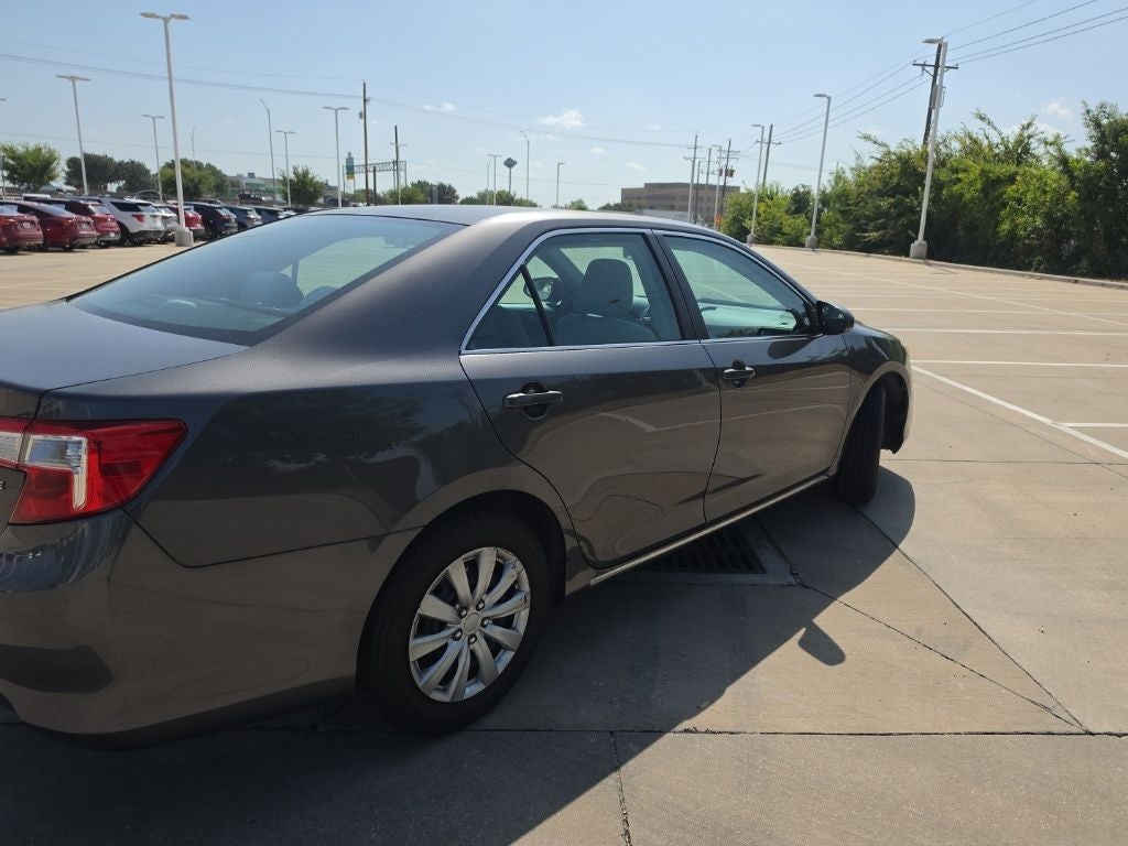 2013 Toyota Camry LE