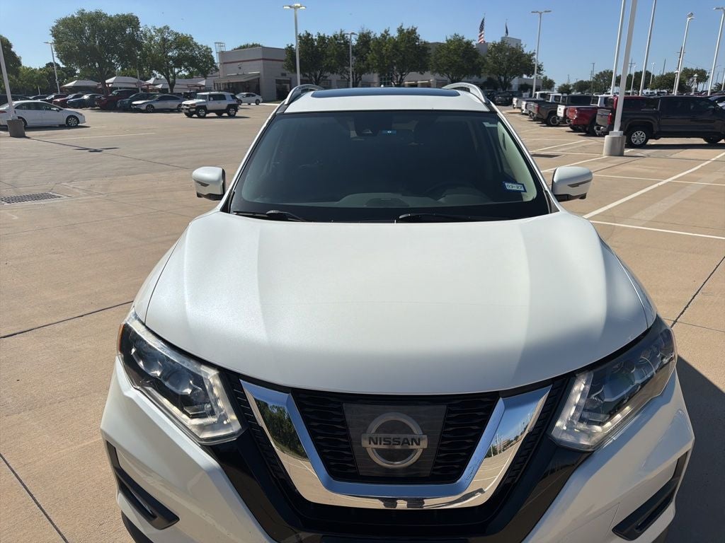2017 Nissan Rogue SL