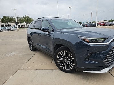 2024 Toyota Grand Highlander Hybrid MAX Platinum