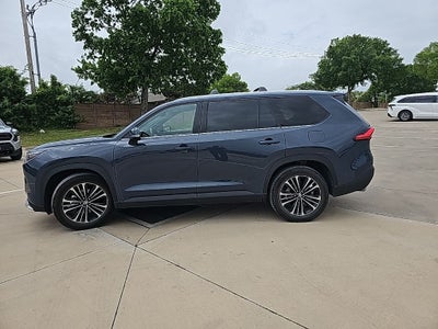 2024 Toyota Grand Highlander Hybrid MAX Platinum