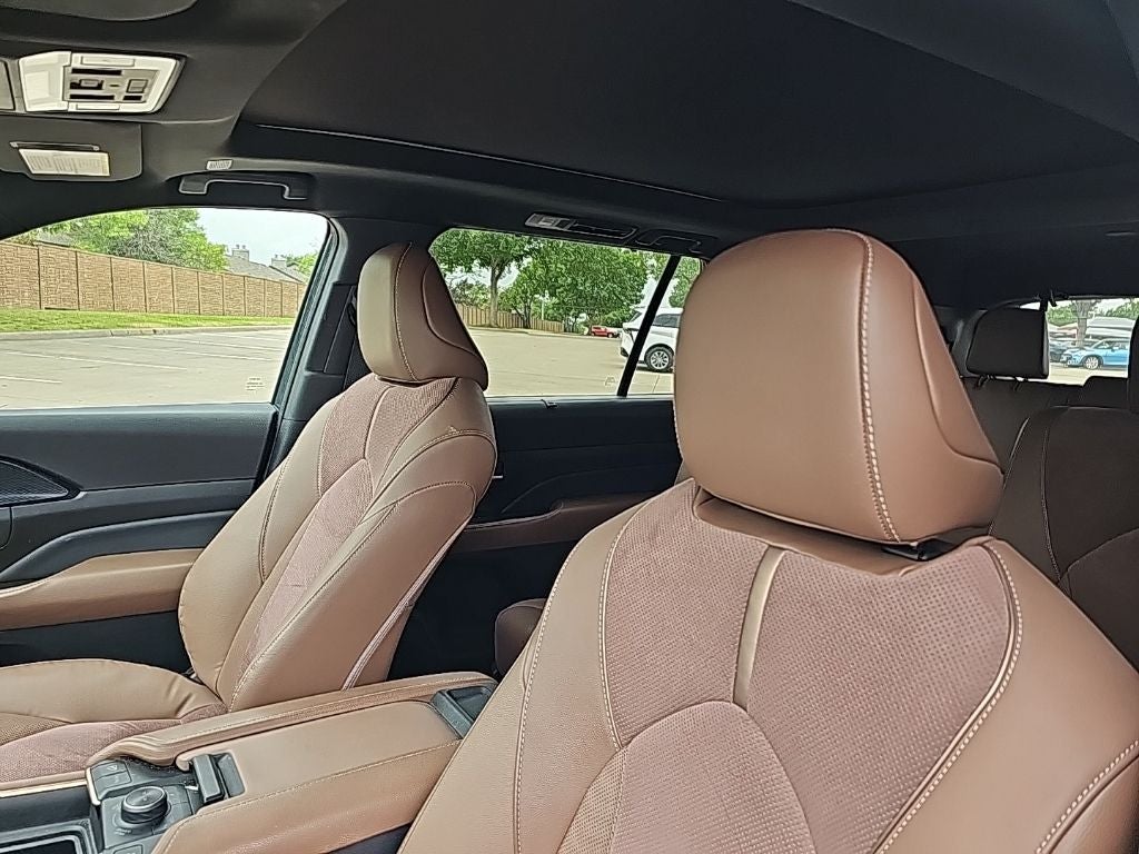 2024 Toyota Grand Highlander Hybrid MAX Platinum