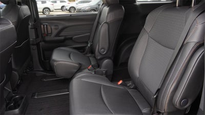 2024 Toyota Sienna Woodland Edition