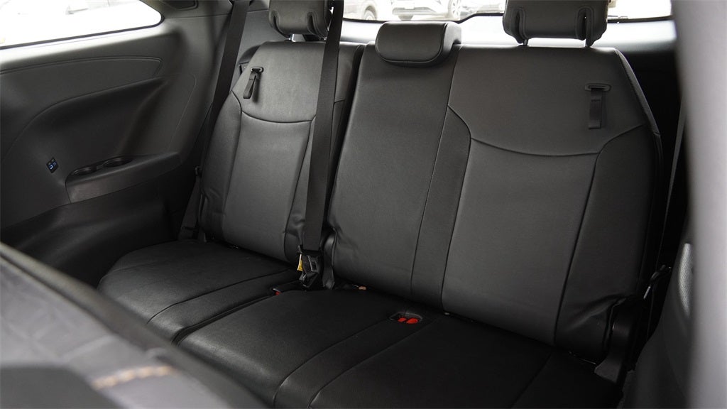 2024 Toyota Sienna Woodland Edition