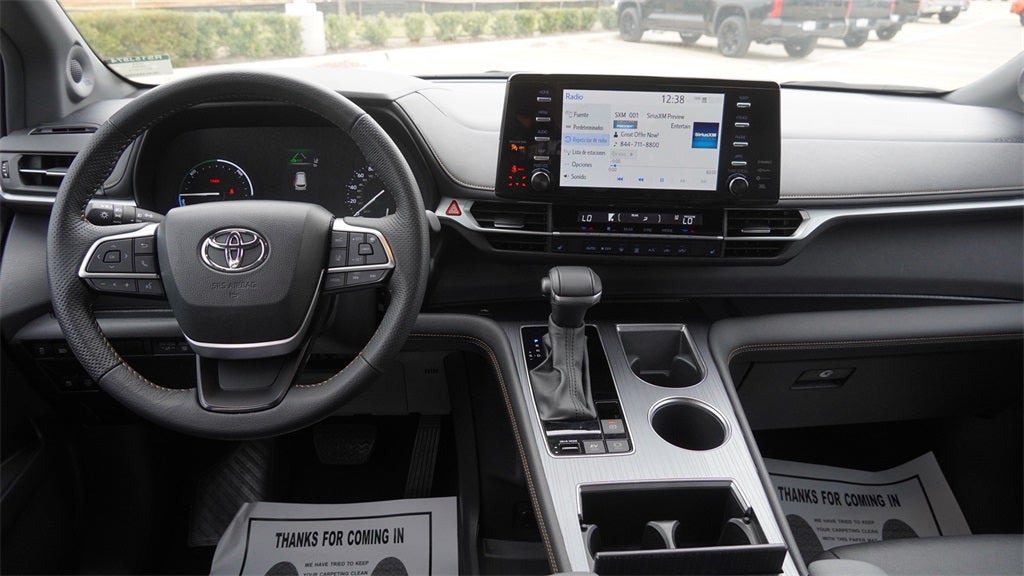 2024 Toyota Sienna Woodland Edition