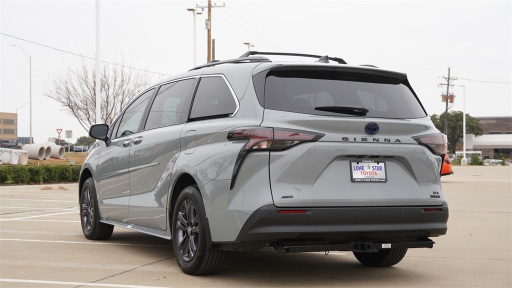 2024 Toyota Sienna Woodland Edition