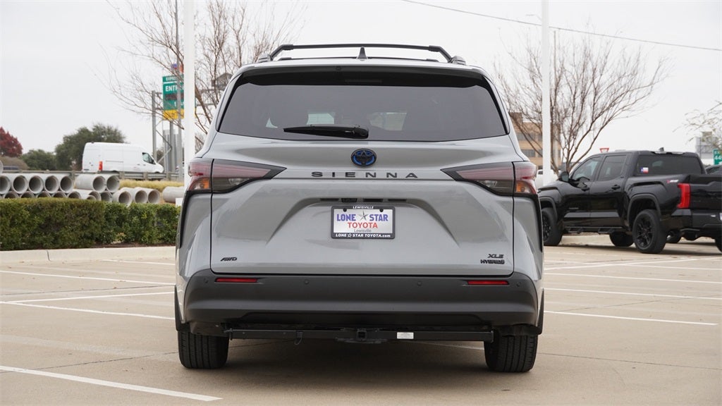 2024 Toyota Sienna Woodland Edition
