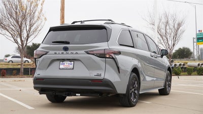2024 Toyota Sienna Woodland Edition