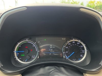 2025 Toyota Highlander Hybrid XLE
