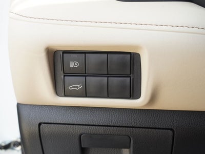2025 Toyota Highlander Hybrid XLE