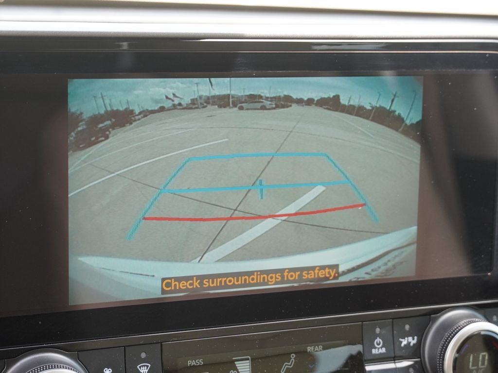 2025 Toyota Highlander Hybrid XLE