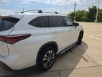 2025 Toyota Highlander Hybrid XLE