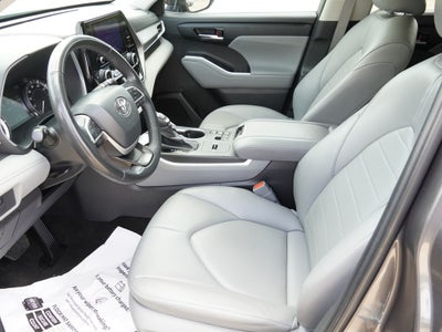 2024 Toyota Highlander XLE