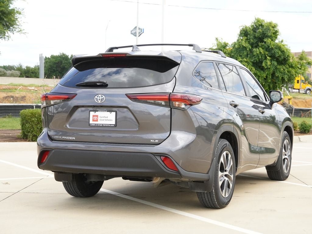 2024 Toyota Highlander XLE