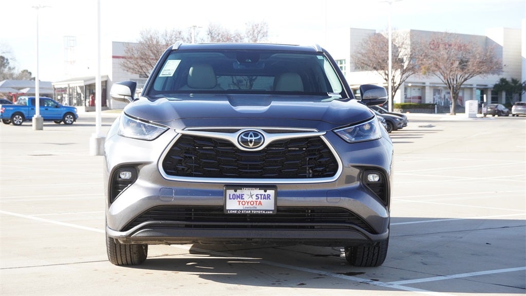 2023 Toyota Highlander XLE