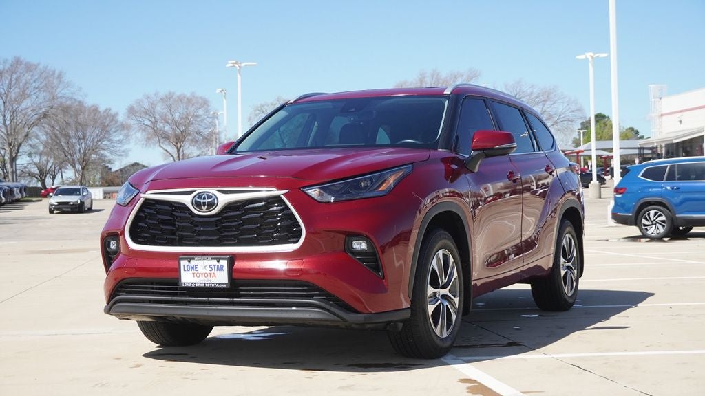 2023 Toyota Highlander XLE