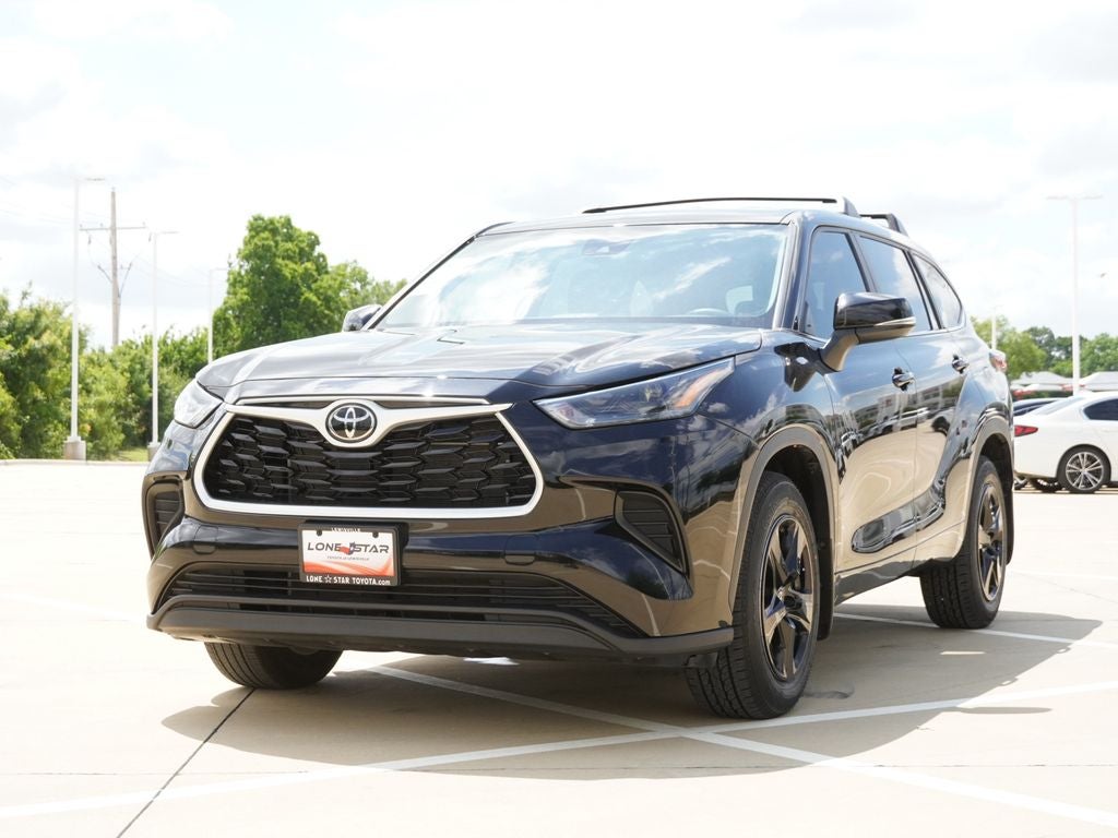 2023 Toyota Highlander L