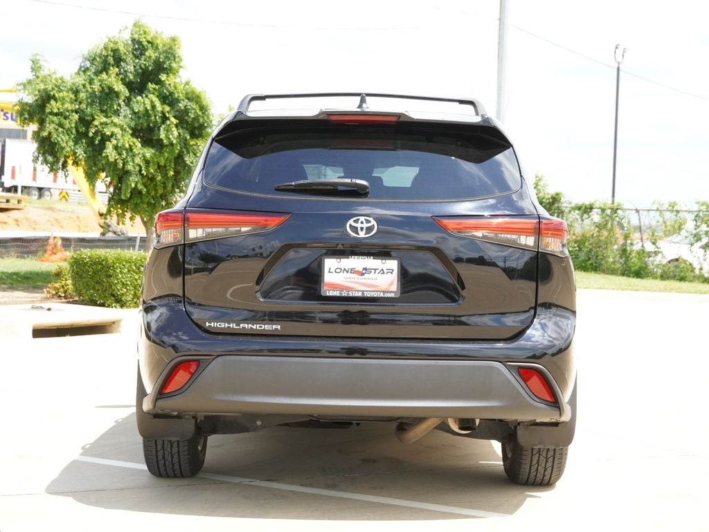 2023 Toyota Highlander L