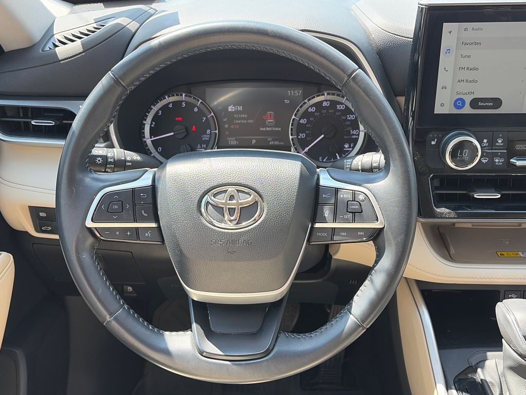 2023 Toyota Highlander XLE