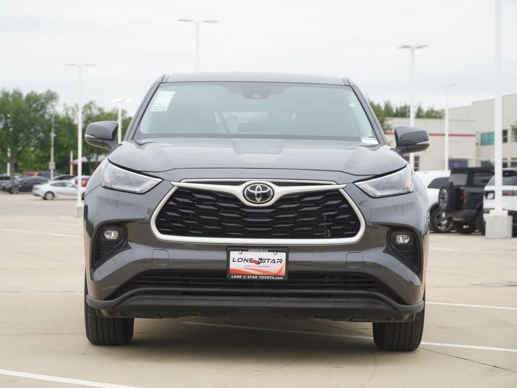 2024 Toyota Highlander LE
