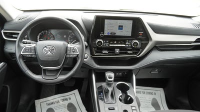 2024 Toyota Highlander LE